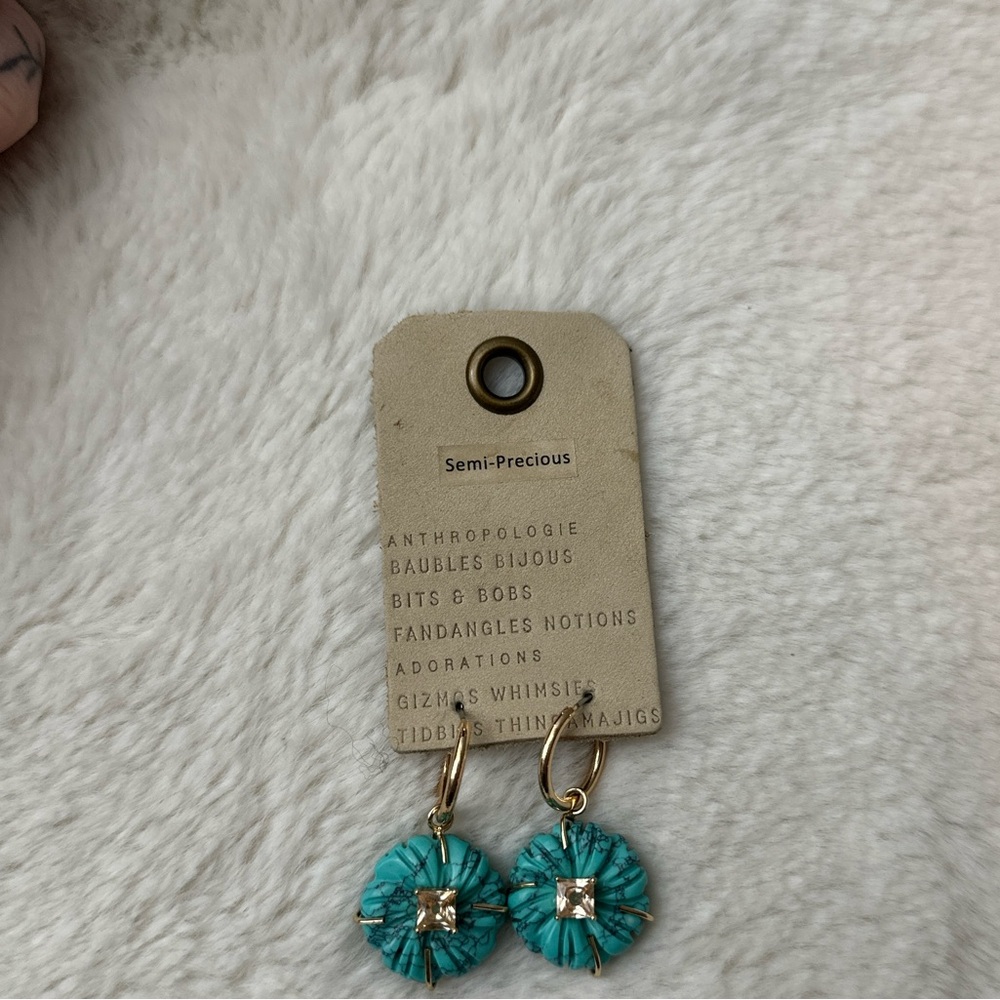 Anthropologie lily huggie hoop earrings - Picture 3 of 3